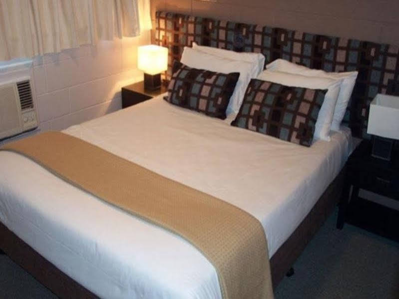 Puffers Inn Loganholme Zewnętrze zdjęcie